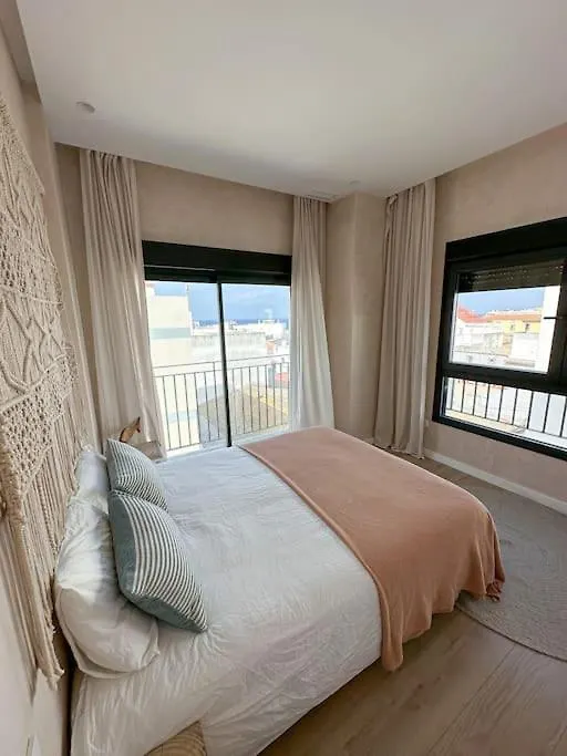 타리파 Atico Superior Con Terraza Vistas Jacuzzi Y Wifi - Poniente Penthouse 아파트
